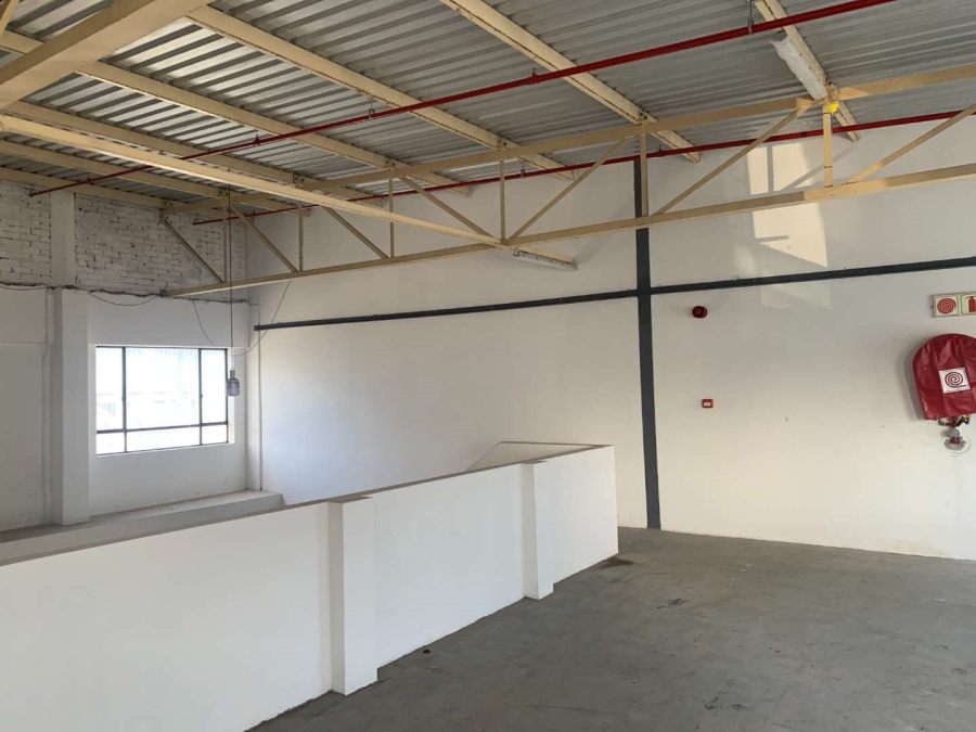 To Let commercial Property for Rent in Blackheath Western Cape